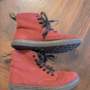 Doc Dr. Martens Size 8 Shoreditch red canvas high tops